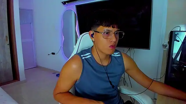 Snapshot of kittyandrick chatting on November 2025 05:22:01 AM kittyandrick online show from November 2025 05:22:01 AM