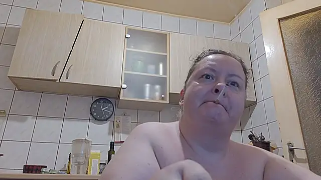 Snapshot of melissaBlessing chatting on June 2026 11:17:02 PM melissaBlessing online show from June 2026 11:17:02 PM