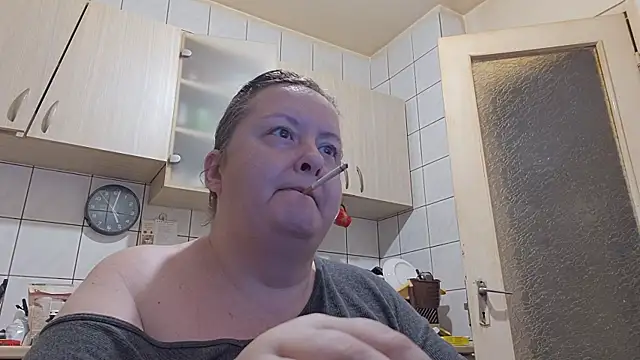 melissaBlessing online show from October 2025 02:02:01 AM