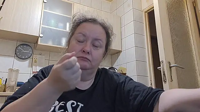 melissaBlessing online show from May 2026 11:51:02 PM