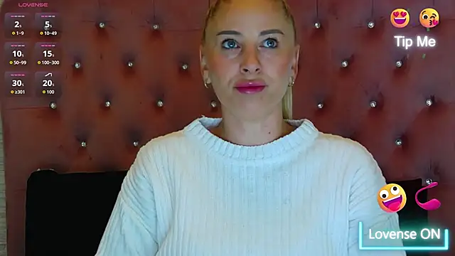 KikiSweet08 online show from November 2025 05:29:02 AM