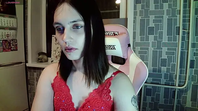 Snapshot of BlackHe4rts_ chatting on December 2024 06:44:02 PM BlackHe4rts  online show from December 2024 06:44:02 PM