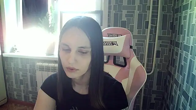 Snapshot of BlackHe4rts_ chatting on March 2025 04:57:02 AM BlackHe4rts  online show from March 2025 04:57:02 AM