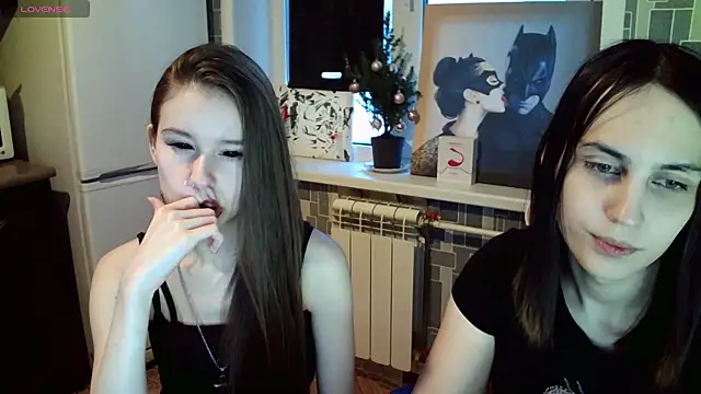 Snapshot of BlackHe4rts_ chatting on January 2025 02:46:02 AM BlackHe4rts  online show from January 2025 02:46:02 AM