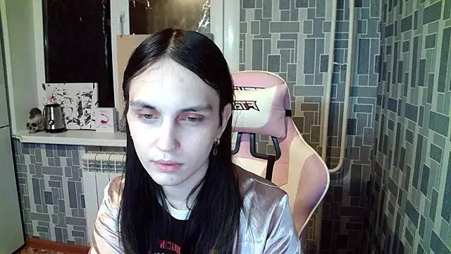 Snapshot of BlackHe4rts_ chatting on October 2025 04:07:02 PM BlackHe4rts  online show from October 2025 04:07:02 PM