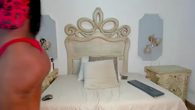  chloe adams online show from March 2026 12:12:01 PM