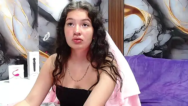 Snapshot of lilimini032 chatting on June 2026 08:19:02 PM lilimini032 online show from June 2026 08:19:02 PM
