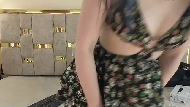 lilimini032 online show from February 2026 07:57:02 PM