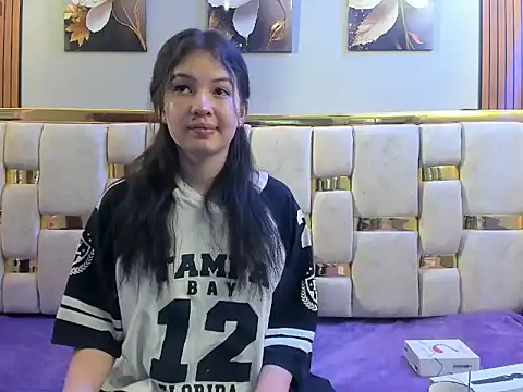 lilimini032 online show from May 2026 08:50:02 PM