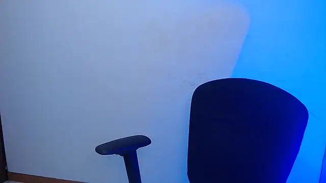 barbara falcons online show from December 2025 07:32:01 AM