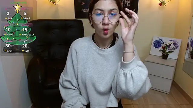 Lita Rogers online show from December 2025 02:08:02 PM