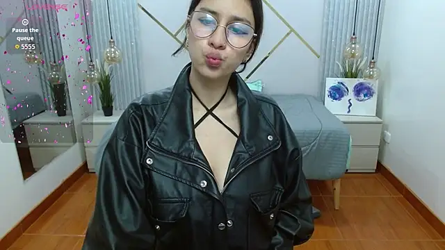 Lita Rogers online show from March 2026 01:10:02 PM