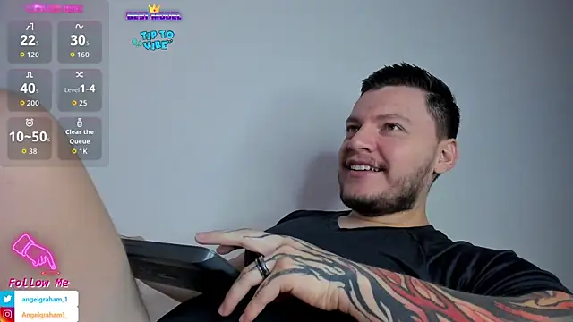 Snapshot of Angelgraham_1 chatting on May 2026 03:31:02 PM Angelgraham 1 online show from May 2026 03:31:02 PM
