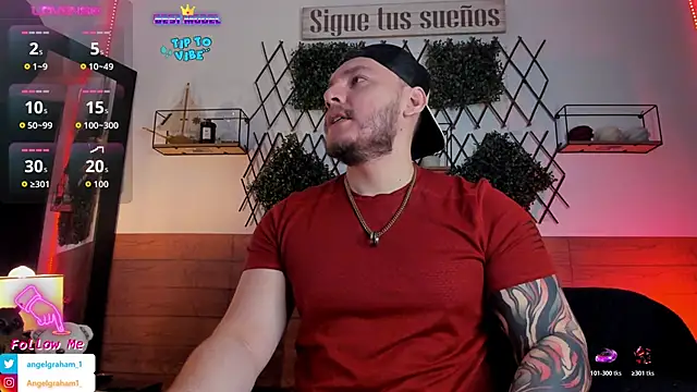 Snapshot of Angelgraham_1 chatting on November 2025 05:02:01 PM Angelgraham 1 online show from November 2025 05:02:01 PM