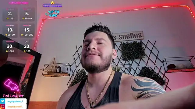 Snapshot of Angelgraham_1 chatting on November 2025 05:29:01 PM Angelgraham 1 online show from November 2025 05:29:01 PM