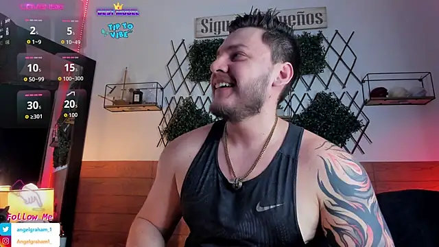 Snapshot of Angelgraham_1 chatting on October 2025 04:25:02 PM Angelgraham 1 online show from October 2025 04:25:02 PM