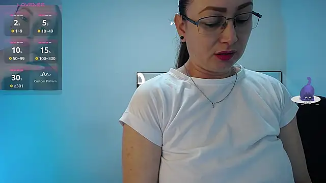 milly sanchez online show from September 2025 07:30:01 PM