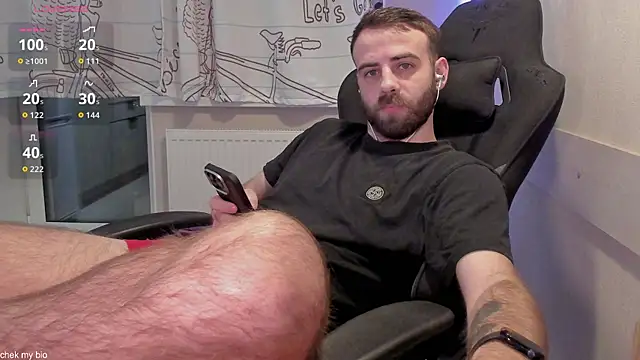 Snapshot of OtisRam chatting on November 2025 11:52:01 PM OtisRam online show from November 2025 11:52:01 PM