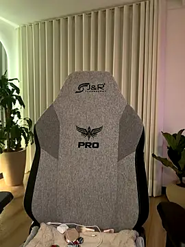 Snapshot of carolynnetrujillo chatting on December 2025 05:02:02 AM carolynnetrujillo online show from December 2025 05:02:02 AM