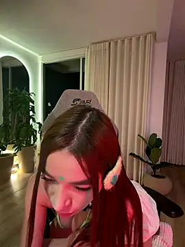 Snapshot of carolynnetrujillo chatting on December 2025 01:54:02 AM carolynnetrujillo online show from December 2025 01:54:02 AM