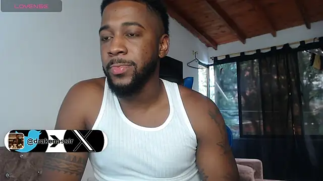 Snapshot of Drake_Nassir4 chatting on July 2026 06:48:01 PM Drake Nassir4 online show from July 2026 06:48:01 PM