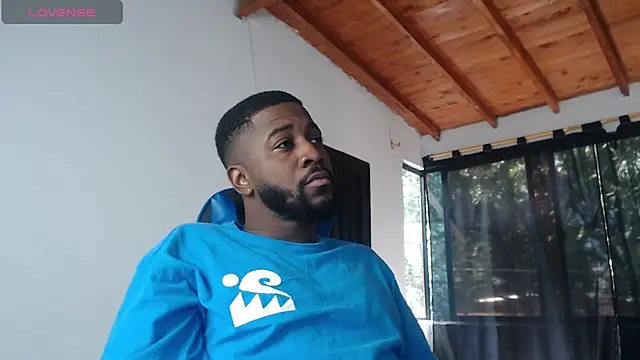 Drake Nassir4 online show from February 2026 03:34:02 PM