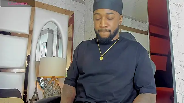 Drake Nassir4 online show from November 2025 02:38:01 PM