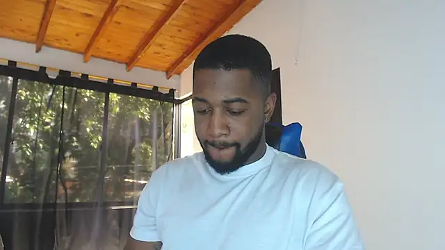 Drake Nassir4 online show from February 2026 03:20:02 PM