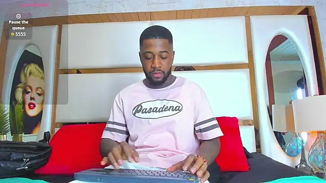 Drake Nassir4 online show from February 2026 02:06:02 PM