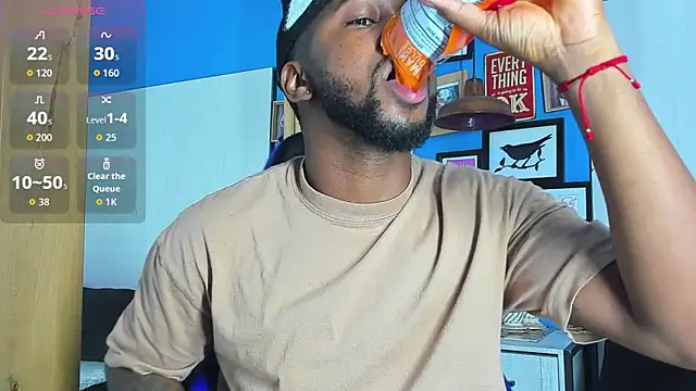 Drake Nassir4 online show from September 2025 09:32:02 PM