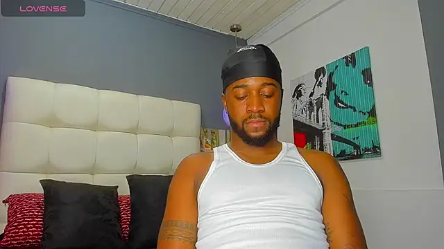 Drake Nassir4 online show from December 2025 03:22:02 PM