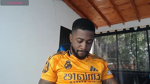 Drake Nassir4 online show from February 2026 04:18:02 PM