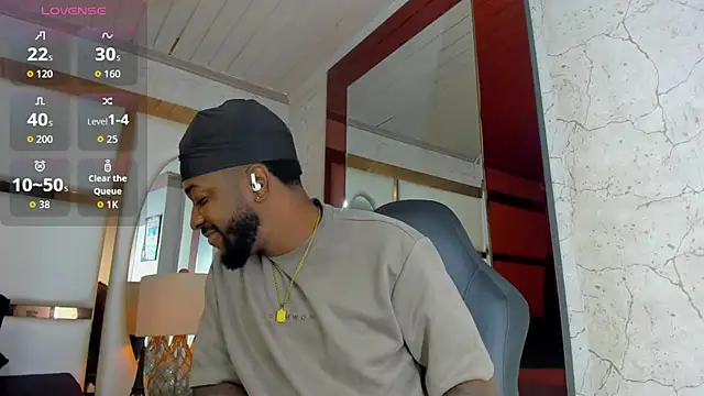 Drake Nassir4 online show from November 2025 02:55:02 PM