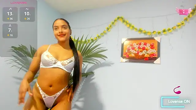 Angela saenx2 online show from February 2025 08:09:02 PM