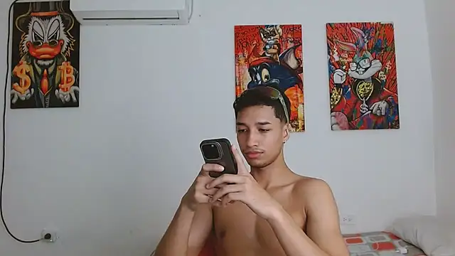 jose sexycumm online show from March 2026 04:05:01 PM