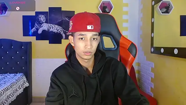 jose sexycumm online show from November 2025 08:36:02 PM