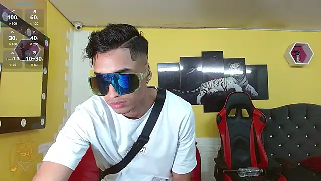 jose sexycumm online show from January 2026 07:42:02 PM
