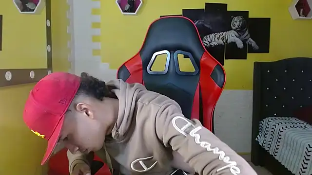 jose sexycumm online show from October 2025 08:29:01 PM