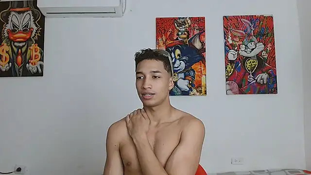 jose sexycumm online show from March 2026 04:22:02 PM