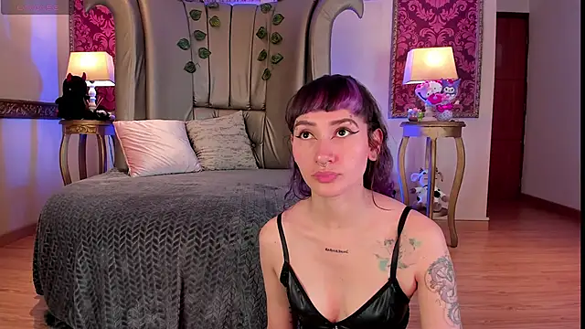 ElectraRaptiis online show from February 2026 08:17:02 PM