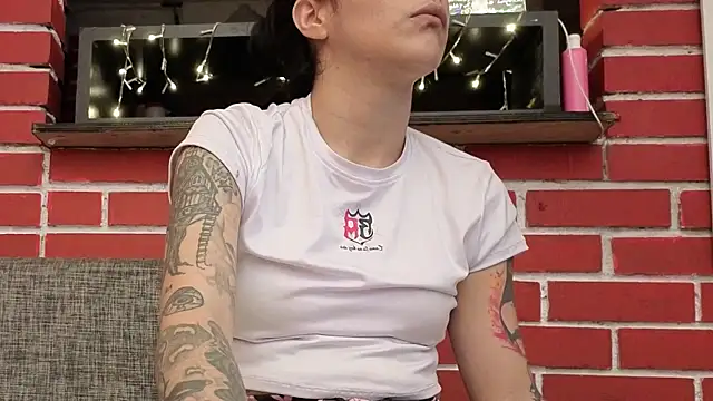 Kimandyuk online show from April 2026 03:46:02 AM