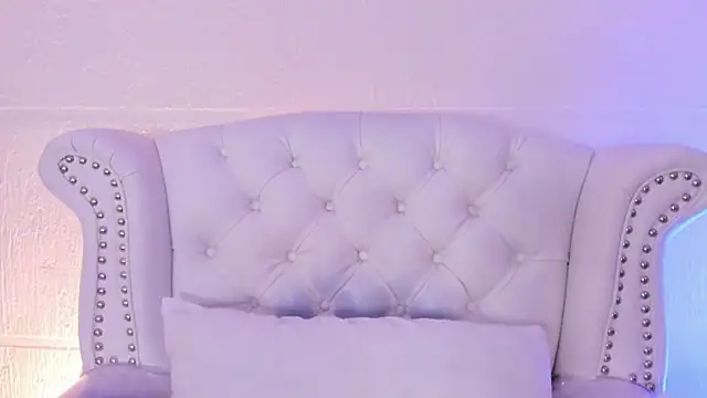 GabyPetit online show from March 2026 07:48:02 PM