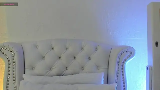 GabyPetit online show from March 2026 07:49:01 PM