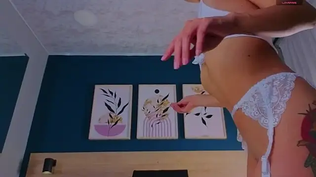 Snapshot of GabyPetit chatting on September 2025 07:50:01 PM GabyPetit online show from September 2025 07:50:01 PM