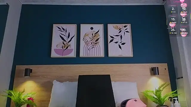 Snapshot of GabyPetit chatting on September 2025 07:53:02 PM GabyPetit online show from September 2025 07:53:02 PM