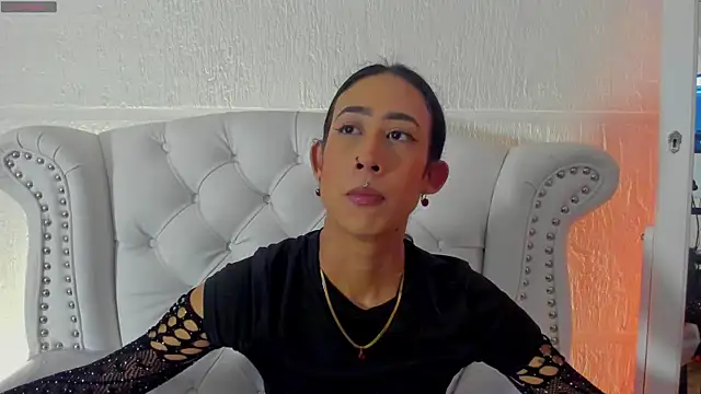 GabyPetit online show from February 2026 07:47:01 PM