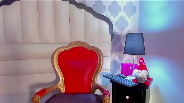 GabyPetit online show from February 2026 12:49:01 PM