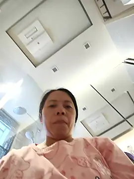 doggiepossession online show from January 2026 06:19:02 AM