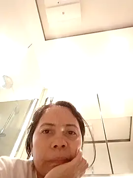 doggiepossession online show from March 2025 09:34:02 AM