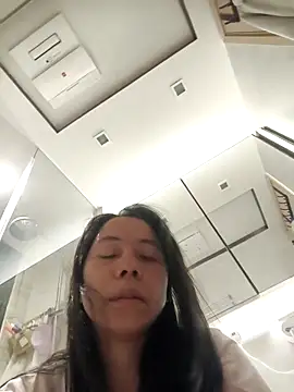 doggiepossession online show from April 2026 12:02:01 AM